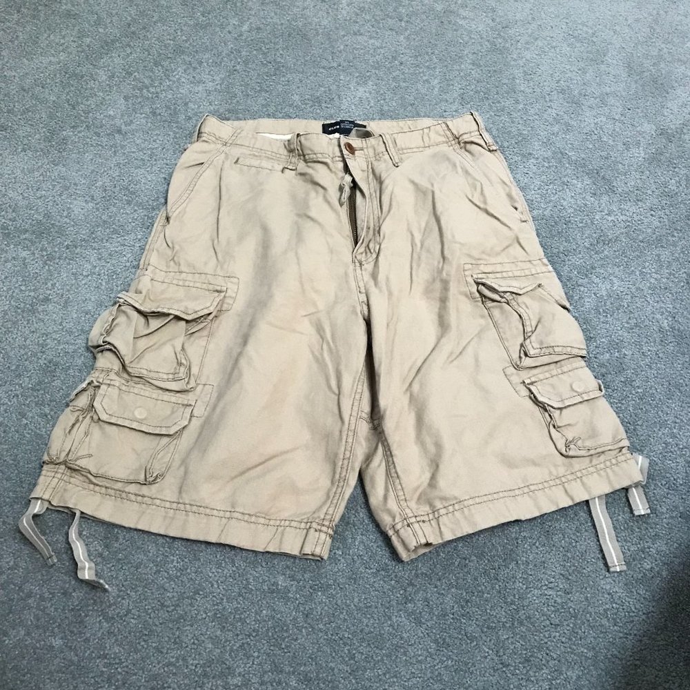 Club Monaco: Like New Cargo Shorts